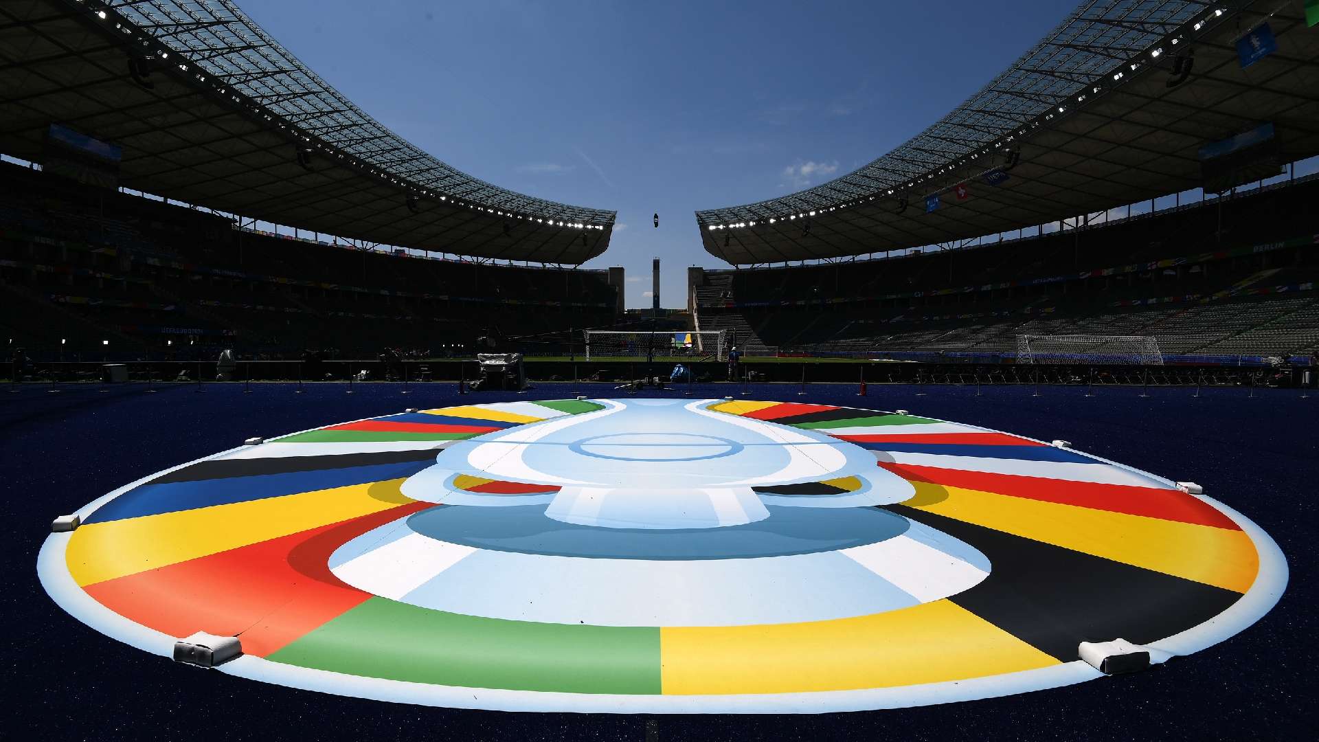 中超联赛困境加剧五支球队面临严重欠薪危机引发广泛关注